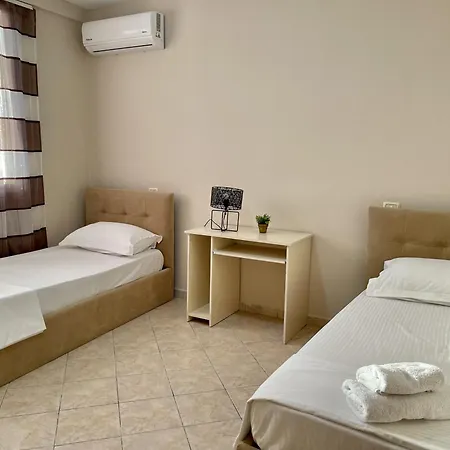 Spacious Promenade 3 Bedroom Durrës