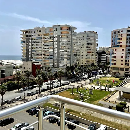 Spacious Promenade 3 Bedroom * Durrës