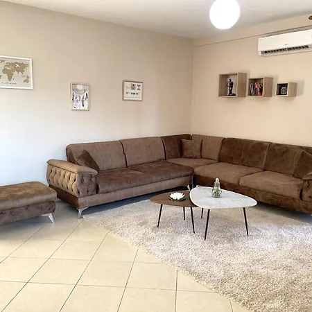Spacious Promenade 3 Bedroom