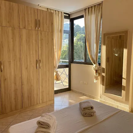 Spacious Promenade 3 Bedroom Appartamento *